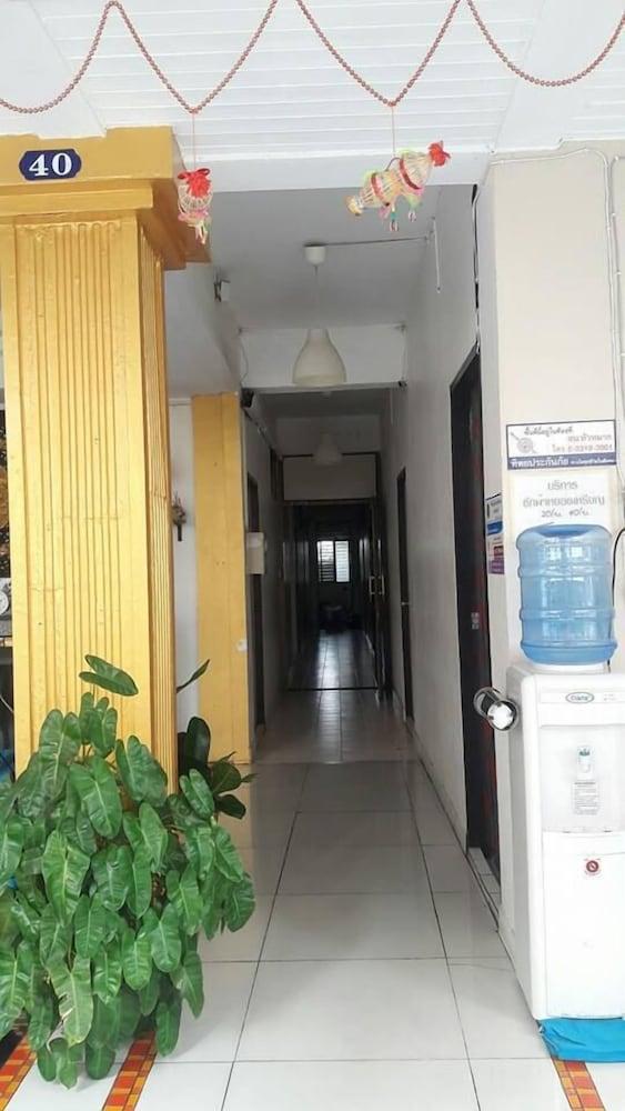 Md Rose Apartment กรุงเทพมหานคร ภายนอก รูปภาพ